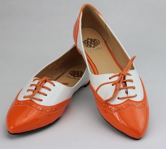 extra wide width shoes for ladies